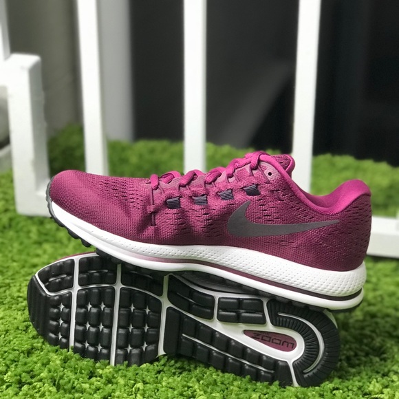NWT Nike Zoom Vomero 12 Burgundy WMNS - Picture 5 of 7